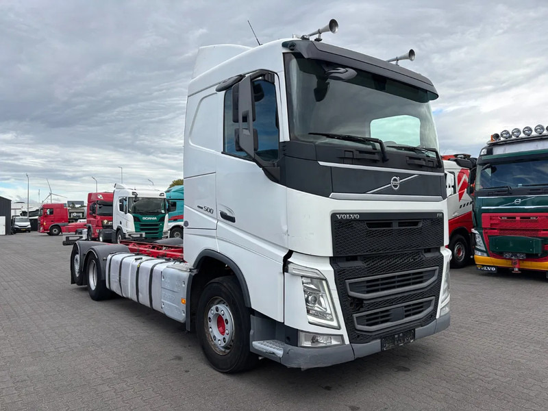 Volvo FH 500 6X2 Euro 6 - Podvozek s kabinou: obrázok 2 Volvo FH 500 6X2 Euro 6 - Podvozek s kabinou: obrázok 2