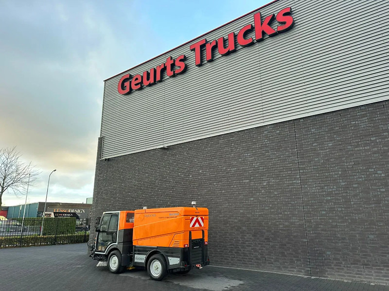 Bucher CITYCAT V20 - Zametacie vozidlo: obrázok 3 Bucher CITYCAT V20 - Zametacie vozidlo: obrázok 3