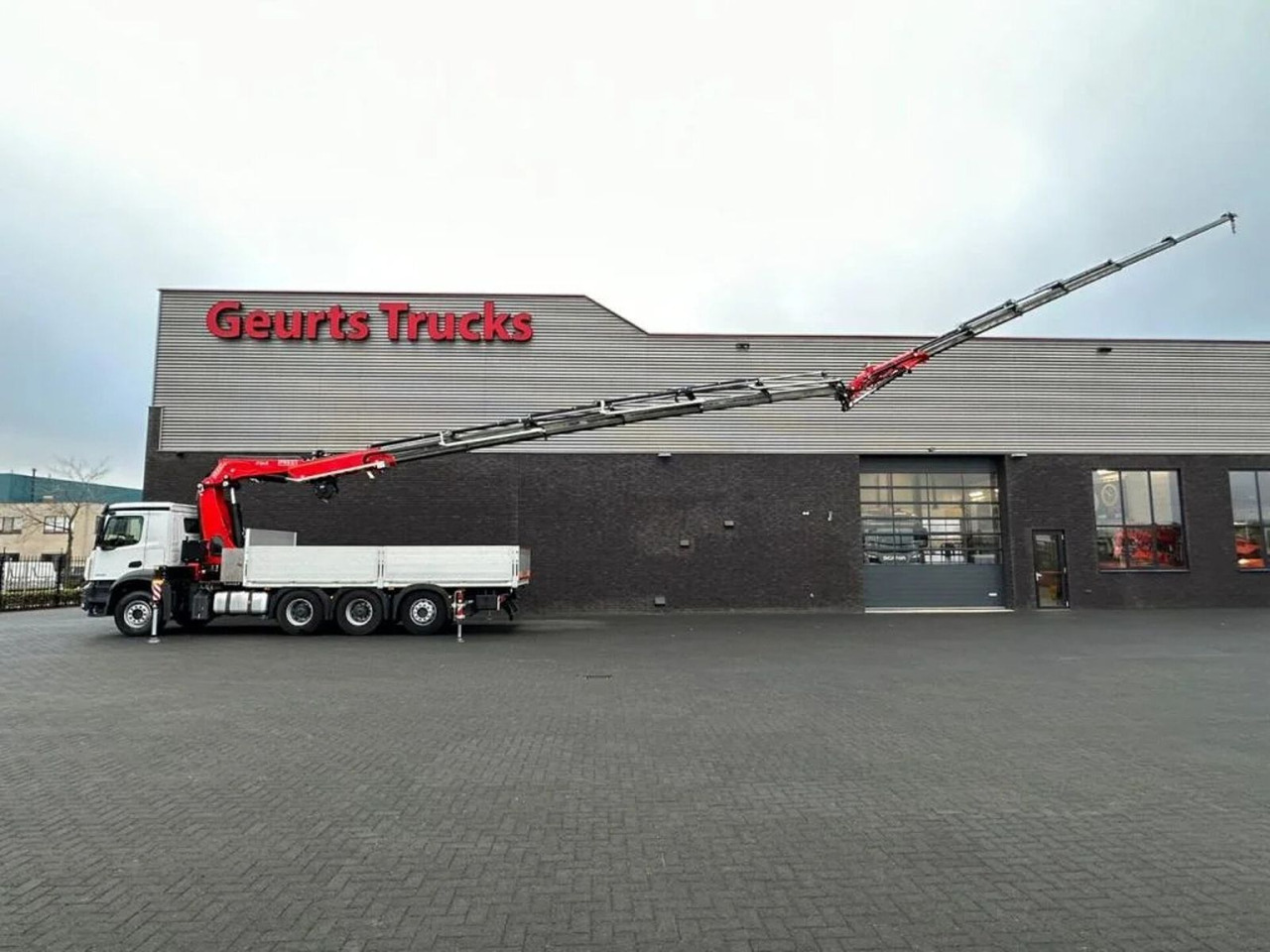 Mercedes-Benz Arocs 3646 L 8X4 + FASSI F545RA.2.26 XE-DYNAMIC - Auto s hydraulickou rukou: obrázok 4 Mercedes-Benz Arocs 3646 L 8X4 + FASSI F545RA.2.26 XE-DYNAMIC - Auto s hydraulickou rukou: obrázok 4