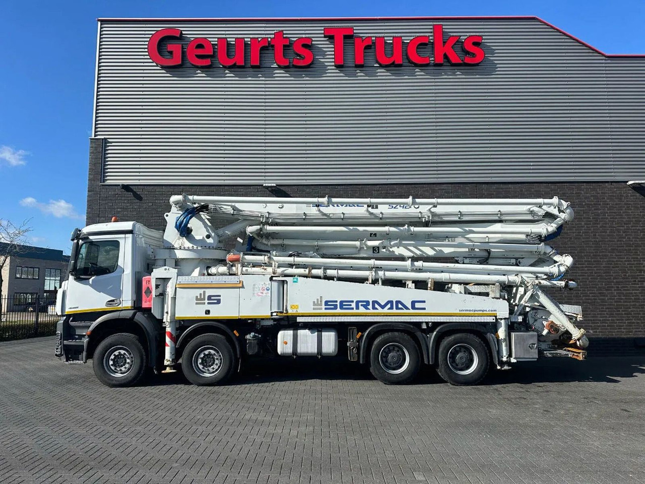 Mercedes-Benz Arocs 4451 8X4 + SERMAC 5Z42 BETONPOMP/BETONPUMP - Autočerpadlo: obrázok 1 Mercedes-Benz Arocs 4451 8X4 + SERMAC 5Z42 BETONPOMP/BETONPUMP - Autočerpadlo: obrázok 1