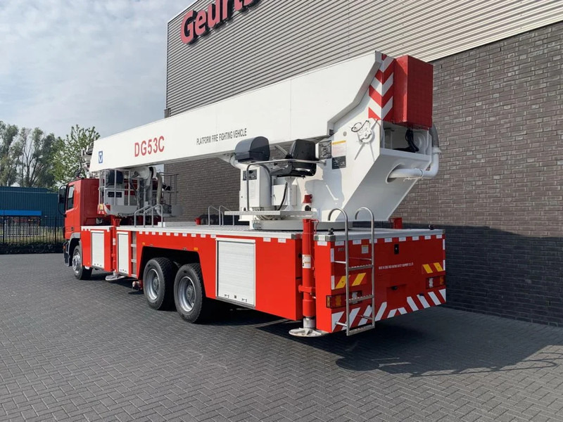 Mercedes-Benz Actros 3332 6X4 XCMG DG53C FIRE FIGTHING PLATFORM 53 METER - Nákladné auto: obrázok 3 Mercedes-Benz Actros 3332 6X4 XCMG DG53C FIRE FIGTHING PLATFORM 53 METER - Nákladné auto: obrázok 3