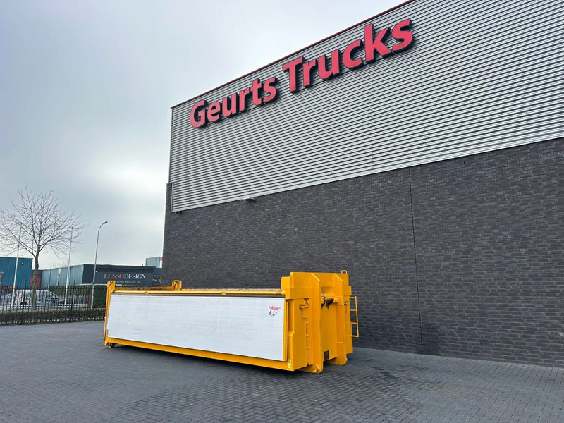 Piet Ruizeveld AFZET CONTAINER KIPPER SYSTEEM HAAK EN KABEL - Lodny kontajner: obrázok 3 Piet Ruizeveld AFZET CONTAINER KIPPER SYSTEEM HAAK EN KABEL - Lodny kontajner: obrázok 3