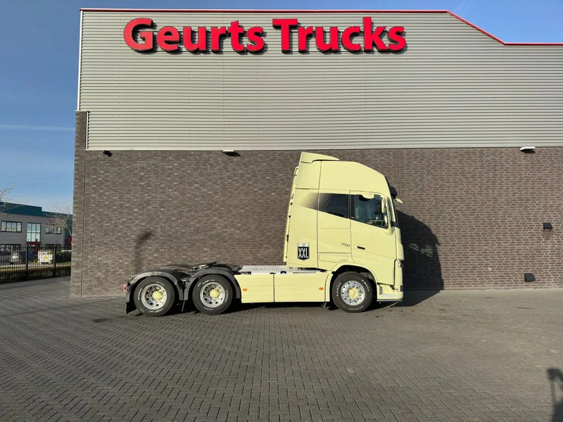 Volvo FH 16.750 6X4 XXL CABINE TREKKER/SZM/TRACTOR - Ťahač: obrázok 4 Volvo FH 16.750 6X4 XXL CABINE TREKKER/SZM/TRACTOR - Ťahač: obrázok 4