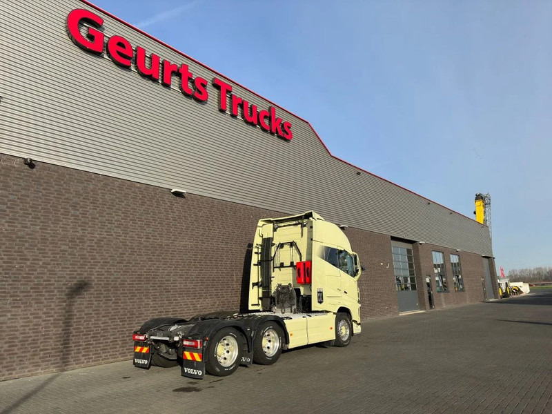 Volvo FH 16.750 6X4 XXL CABINE TREKKER/SZM/TRACTOR - Ťahač: obrázok 5 Volvo FH 16.750 6X4 XXL CABINE TREKKER/SZM/TRACTOR - Ťahač: obrázok 5