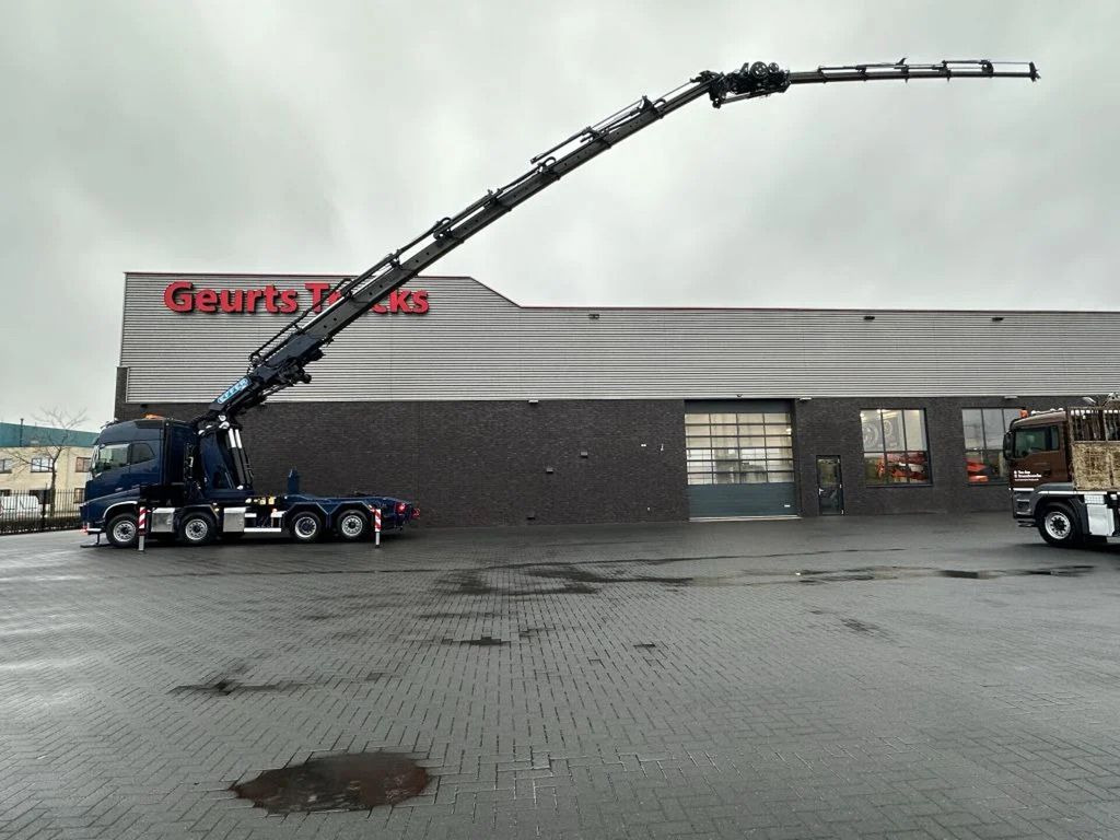 Volvo FH 16.650 8X2 + EFFER 1855/8S + JIB 6S HEAVY DUT - Auto s hydraulickou rukou, Ťahač: obrázok 1 Volvo FH 16.650 8X2 + EFFER 1855/8S + JIB 6S HEAVY DUT - Auto s hydraulickou rukou, Ťahač: obrázok 1
