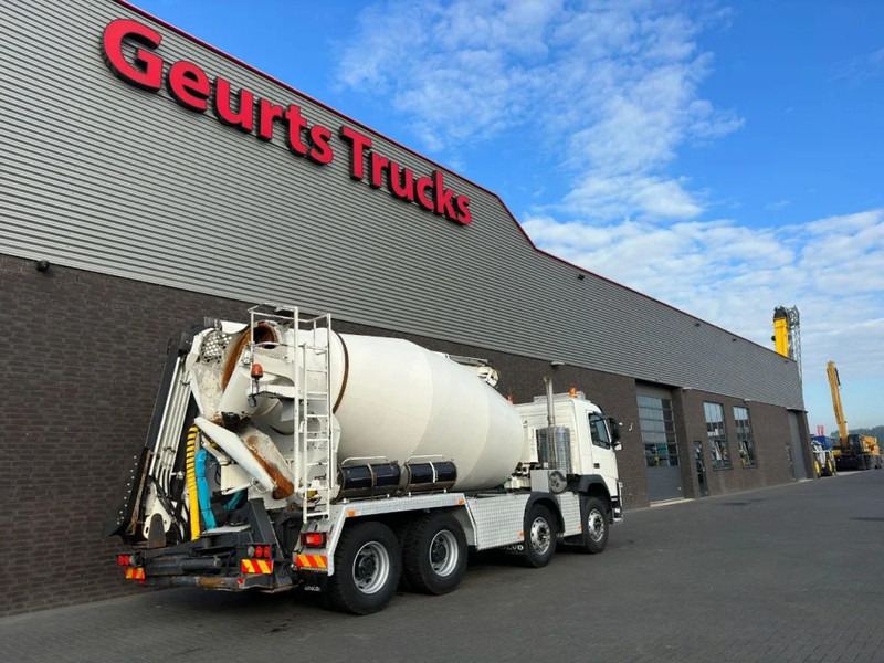 Volvo FM 410 8X4 + STETTER 9 M3 MIXER/MISCHER + THEAM 15 M TRANSPORTBAND/BELT - Domiešavač: obrázok 5 Volvo FM 410 8X4 + STETTER 9 M3 MIXER/MISCHER + THEAM 15 M TRANSPORTBAND/BELT - Domiešavač: obrázok 5