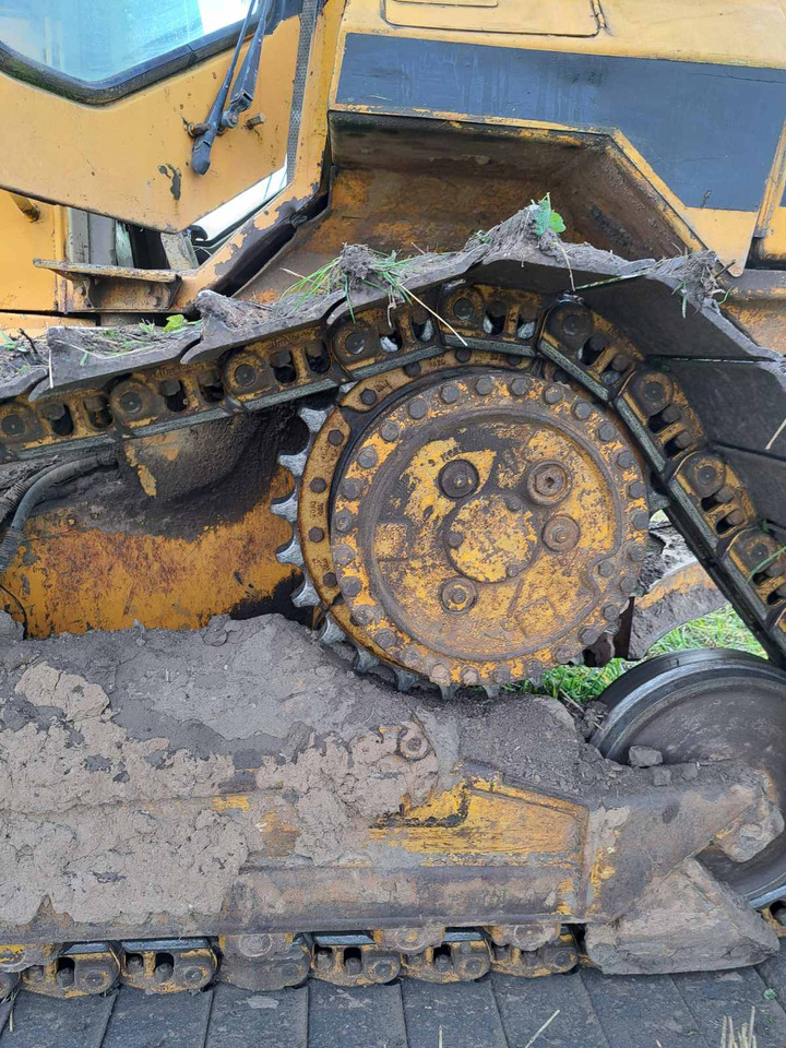 CATERPILLAR D5 M - Buldozér: obrázok 3 CATERPILLAR D5 M - Buldozér: obrázok 3