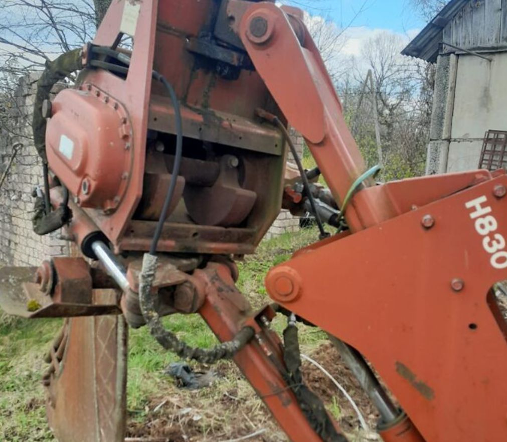 DITCH WITCH 8020 - Rýhovač: obrázok 3 DITCH WITCH 8020 - Rýhovač: obrázok 3