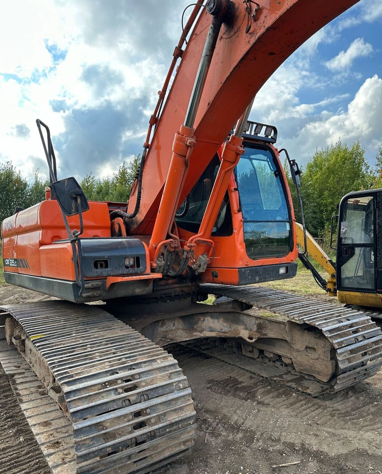 DOOSAN DX 225 LC - Pásové rýpadlo: obrázok 1 DOOSAN DX 225 LC - Pásové rýpadlo: obrázok 1