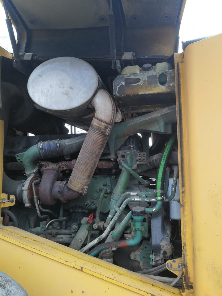 Volvo L150E - Kolesový nakladač: obrázok 3 Volvo L150E - Kolesový nakladač: obrázok 3