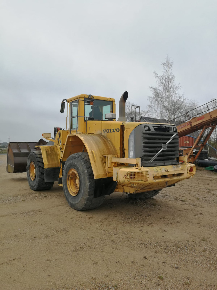 Volvo L150E - Kolesový nakladač: obrázok 2 Volvo L150E - Kolesový nakladač: obrázok 2
