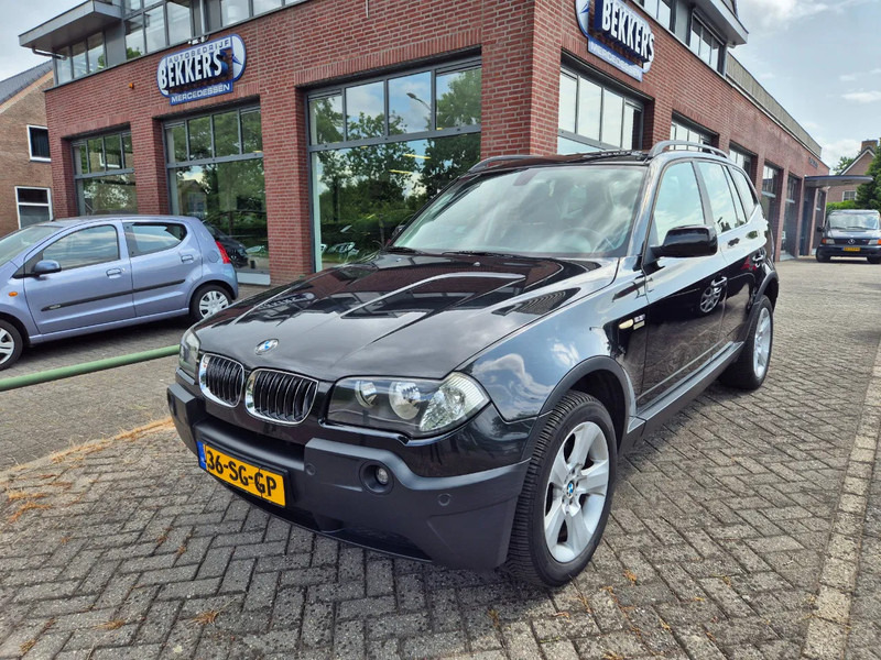 BMW X3 Automaat 6 cil. - Automobil: obrázok 1 BMW X3 Automaat 6 cil. - Automobil: obrázok 1