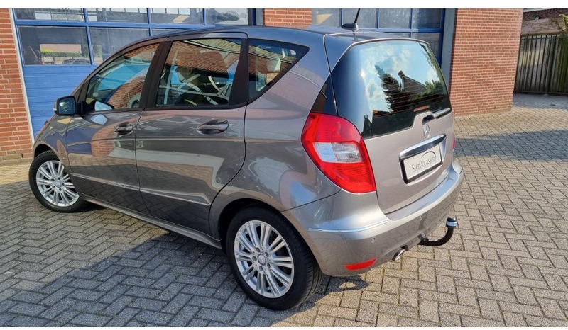 Mercedes-Benz A-Klasse A160 Automaat Elegance.airco.trekhaak. - Hatchback: obrázok 2 Mercedes-Benz A-Klasse A160 Automaat Elegance.airco.trekhaak. - Hatchback: obrázok 2