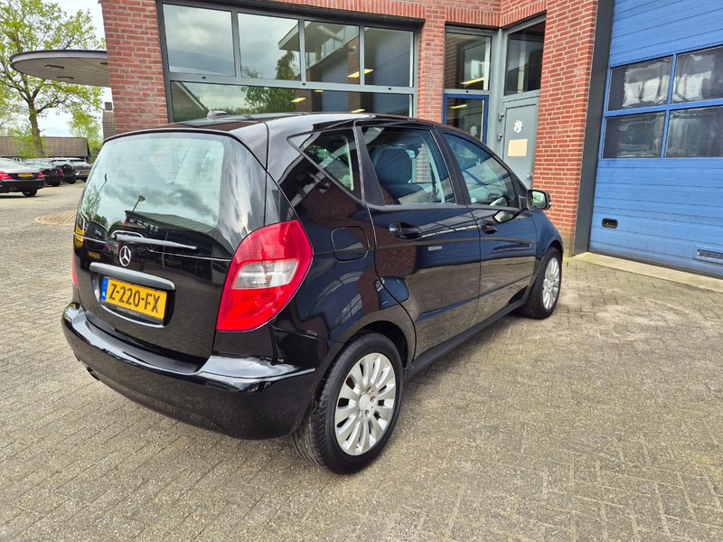 Mercedes-Benz A170.. Automaat. - Automobil: obrázok 4 Mercedes-Benz A170.. Automaat. - Automobil: obrázok 4