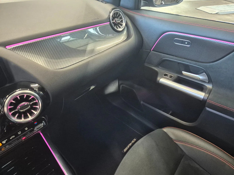 Automobil Mercedes-Benz GLA 250 E Hybrid AMG line: obrázok 13 Automobil Mercedes-Benz GLA 250 E Hybrid AMG line: obrázok 13