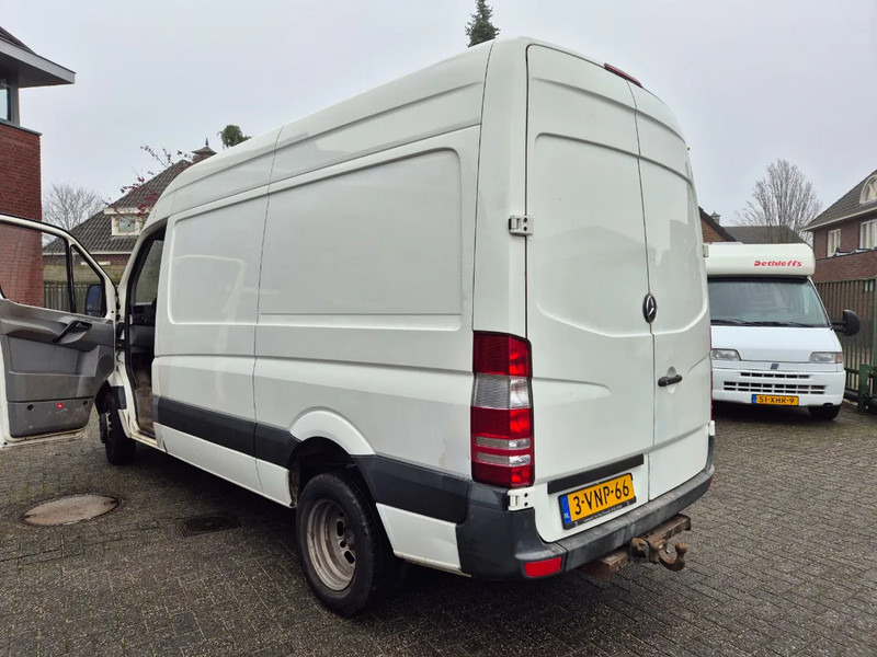 Mercedes-Benz Sprinter 516 autom. motor defect. L2 H2 - Furgon: obrázok 3 Mercedes-Benz Sprinter 516 autom. motor defect. L2 H2 - Furgon: obrázok 3