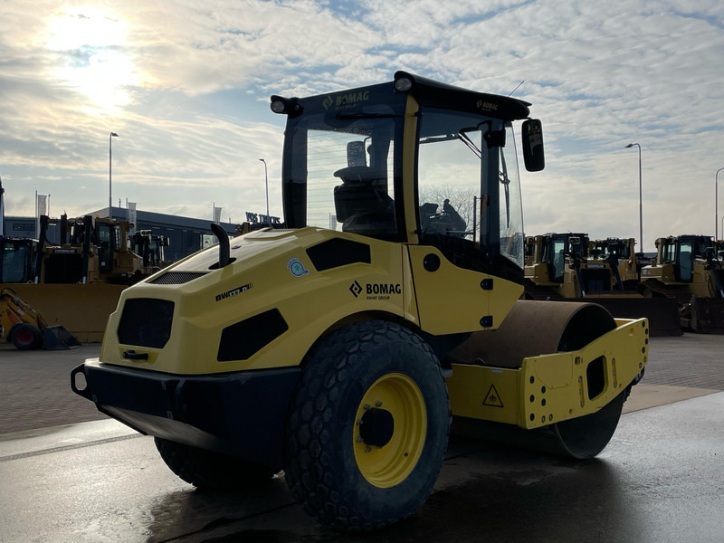 Bomag BW177D-5 | Airconditioning EPA /EU Stage V - Valec: obrázok 4 Bomag BW177D-5 | Airconditioning EPA /EU Stage V - Valec: obrázok 4