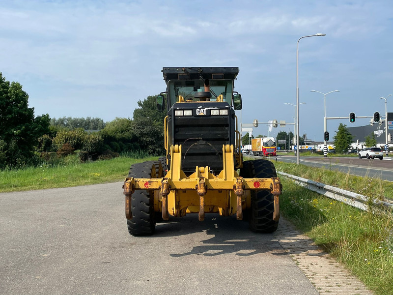 Caterpillar 140GC (140G/140H/140K) - Zrovnávač: obrázok 4 Caterpillar 140GC (140G/140H/140K) - Zrovnávač: obrázok 4