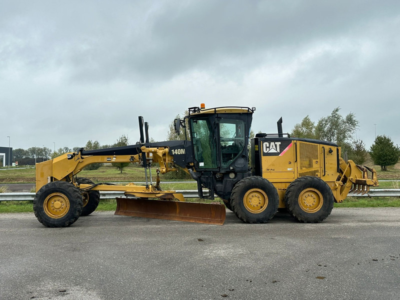 Caterpillar 140M Ripper + Pushblock - Zrovnávač: obrázok 1 Caterpillar 140M Ripper + Pushblock - Zrovnávač: obrázok 1
