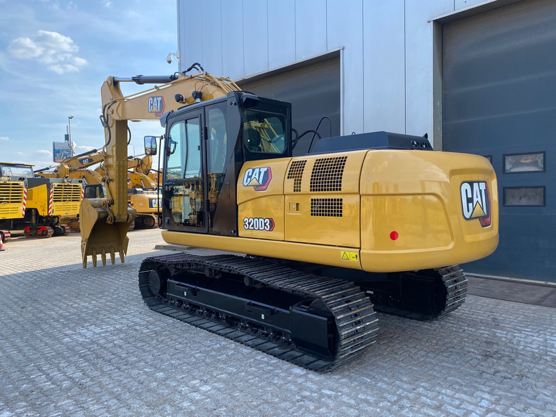 Caterpillar 320D3 - NEW / bucket with teeth / hammerlines - Pásové rýpadlo: obrázok 3 Caterpillar 320D3 - NEW / bucket with teeth / hammerlines - Pásové rýpadlo: obrázok 3