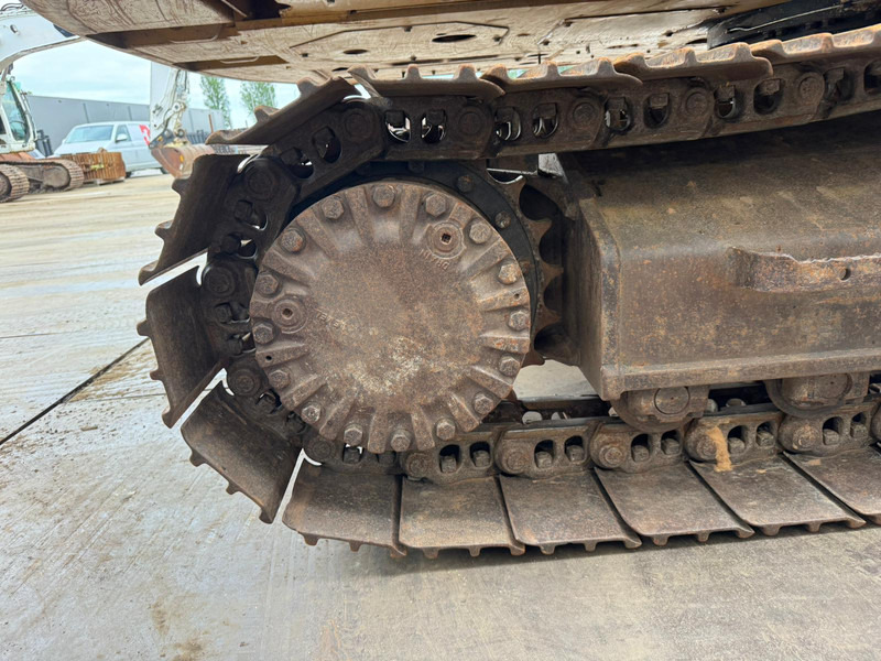 Pásové rýpadlo Caterpillar 320EL: obrázok 14