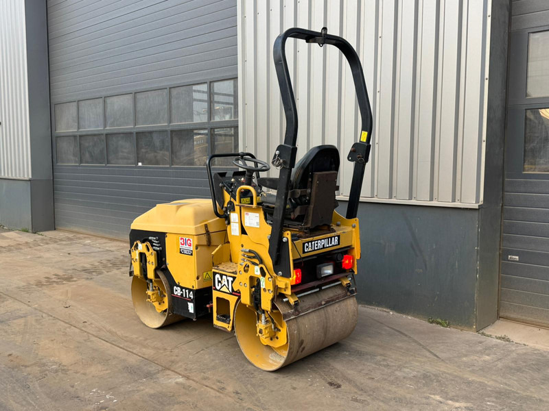 Caterpillar CB114 - Valec: obrázok 3 Caterpillar CB114 - Valec: obrázok 3