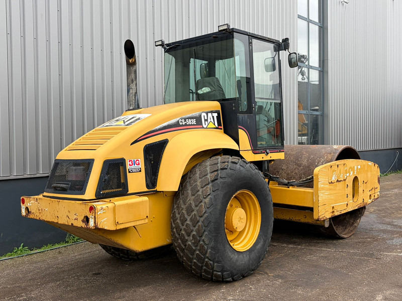 Caterpillar CS583E - Valec: obrázok 5 Caterpillar CS583E - Valec: obrázok 5