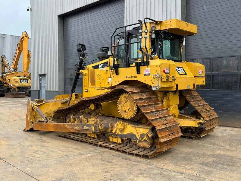 Caterpillar D6T LGP - Buldozér: obrázok 3 Caterpillar D6T LGP - Buldozér: obrázok 3