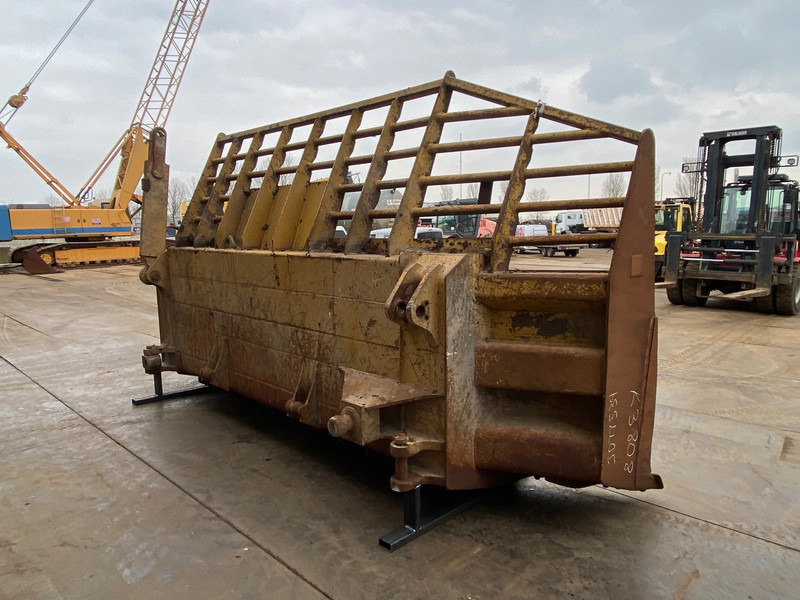 Caterpillar D9U Blade - Radlica: obrázok 4 Caterpillar D9U Blade - Radlica: obrázok 4