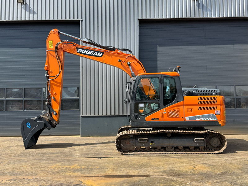 Doosan DX140LC-5 - CE / Verachtert CW30 - GP edge bucket - Pásové rýpadlo: obrázok 1 Doosan DX140LC-5 - CE / Verachtert CW30 - GP edge bucket - Pásové rýpadlo: obrázok 1