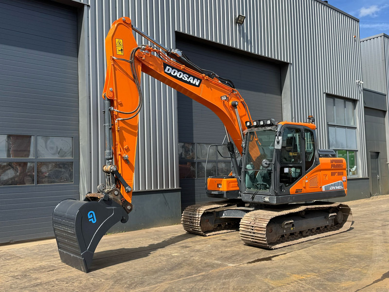 Doosan DX140LC-5 - CE / Verachtert CW30 - GP edge bucket - Pásové rýpadlo: obrázok 2 Doosan DX140LC-5 - CE / Verachtert CW30 - GP edge bucket - Pásové rýpadlo: obrázok 2