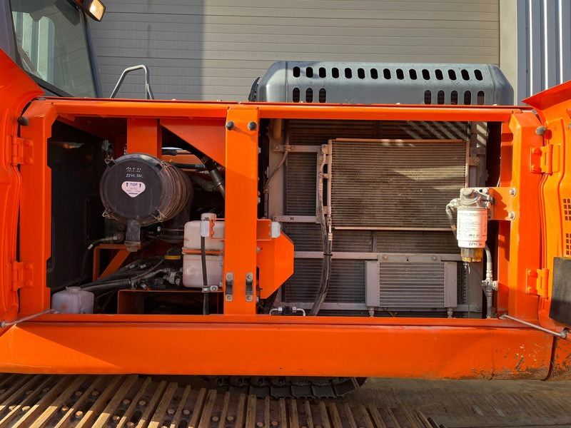 Pásové rýpadlo Doosan DX255LC-3: obrázok 17