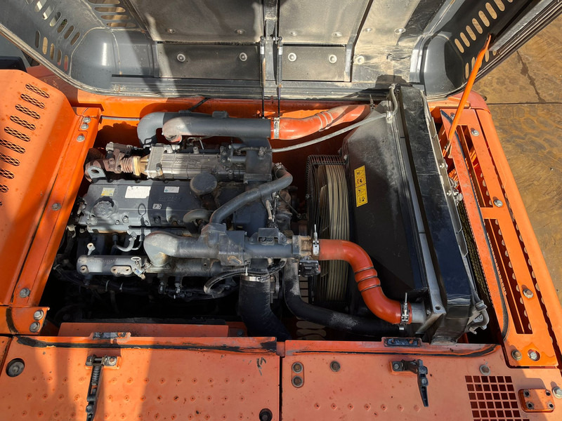 Pásové rýpadlo Doosan DX255LC-3: obrázok 20