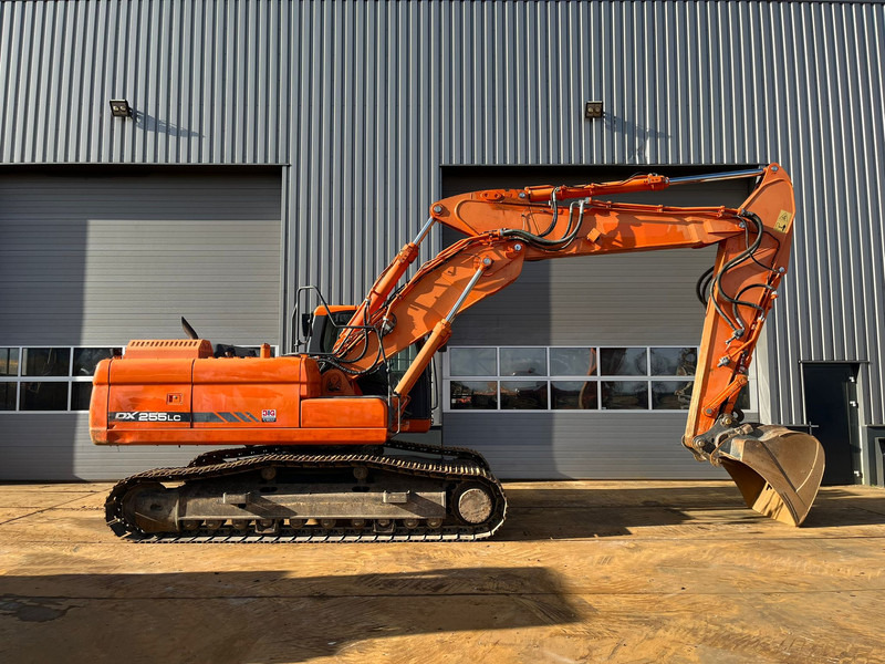 Pásové rýpadlo Doosan DX255LC-3: obrázok 6