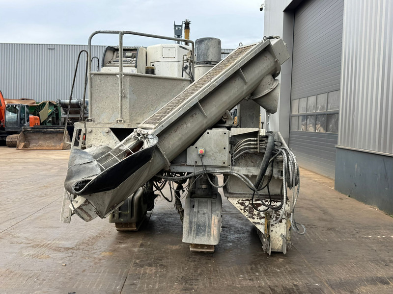 GOMACO GT3400 Concrete Slipform Paver - Finišer: obrázok 5 GOMACO GT3400 Concrete Slipform Paver - Finišer: obrázok 5