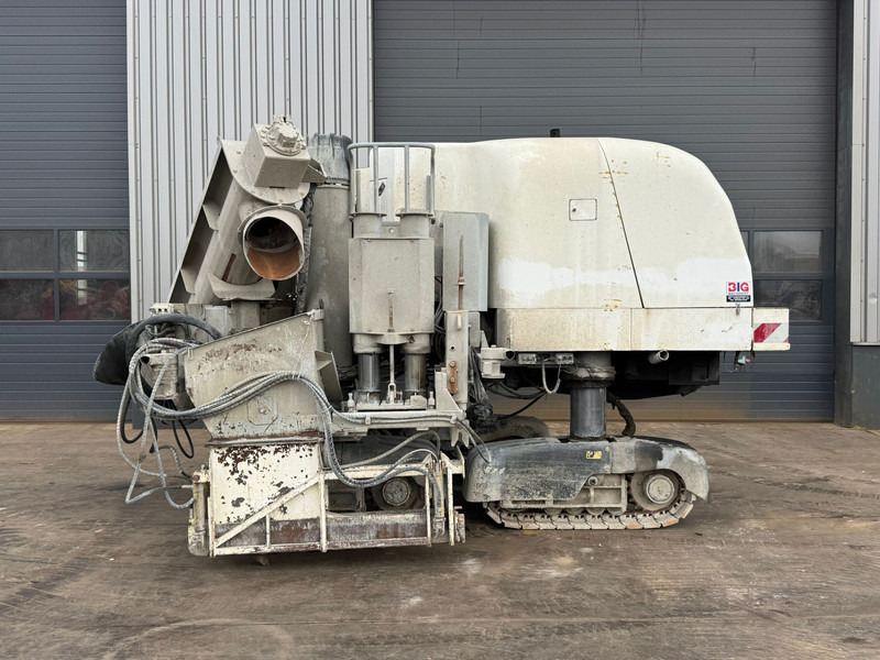 GOMACO GT3400 Concrete Slipform Paver - Finišer: obrázok 1 GOMACO GT3400 Concrete Slipform Paver - Finišer: obrázok 1