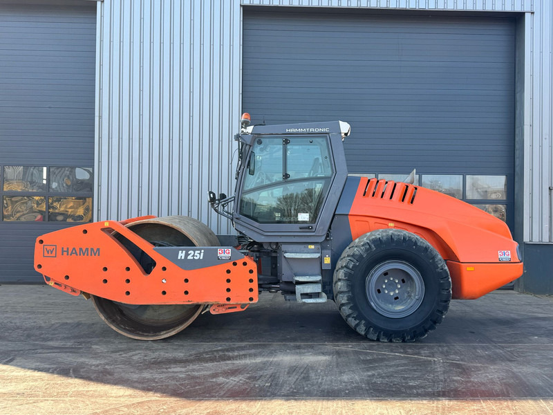 Hamm H25i - Valec: obrázok 1 Hamm H25i - Valec: obrázok 1