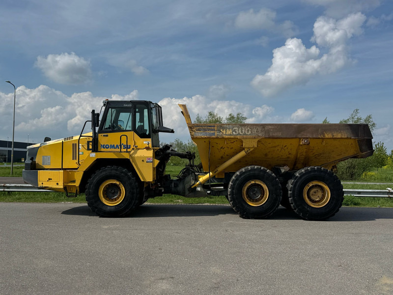 Komatsu HM300-2 - Ťahačový kĺbový damper: obrázok 1 Komatsu HM300-2 - Ťahačový kĺbový damper: obrázok 1