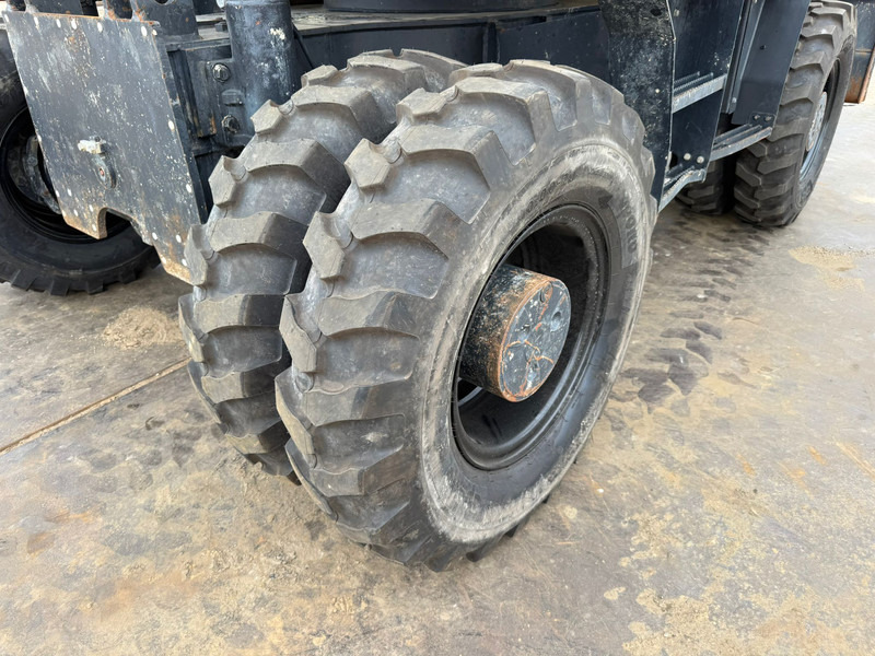 Kolesové rýpadlo Komatsu PW180-11: obrázok 13 Kolesové rýpadlo Komatsu PW180-11: obrázok 13