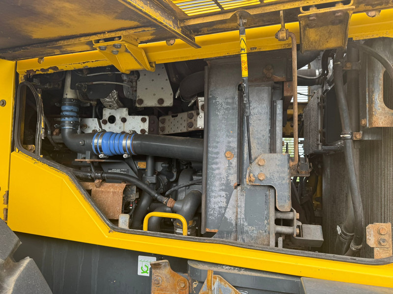 Leasing Komatsu WA500-8 Wheel Loader Komatsu WA500-8 Wheel Loader: obrázok 17 Leasing Komatsu WA500-8 Wheel Loader Komatsu WA500-8 Wheel Loader: obrázok 17