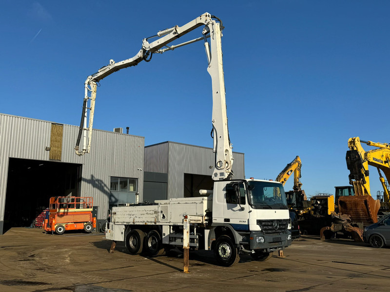 Leasing MERCEDESBENZ Actros 2632 6x4 with Putzmeister BSF 24-4 11 24m concrete pump MERCEDESBENZ Actros 2632 6x4 with Putzmeister BSF 24-4 11 24m concrete pump: obrázok 9