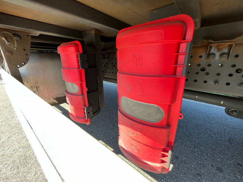 Skříňový nákladní auto MERCEDESBENZ Antos 1836 4x2 Closed Box, double floor: obrázok 13