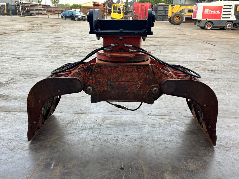 NPK D-2000 CW30 CW40 Sorting Grapple - Drapák: obrázok 4 NPK D-2000 CW30 CW40 Sorting Grapple - Drapák: obrázok 4