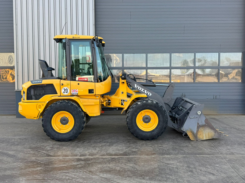 Volvo L30G - Kolesový nakladač: obrázok 5 Volvo L30G - Kolesový nakladač: obrázok 5