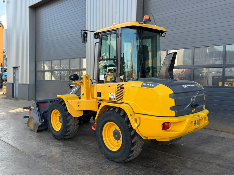 Volvo L30G - Kolesový nakladač: obrázok 3 Volvo L30G - Kolesový nakladač: obrázok 3