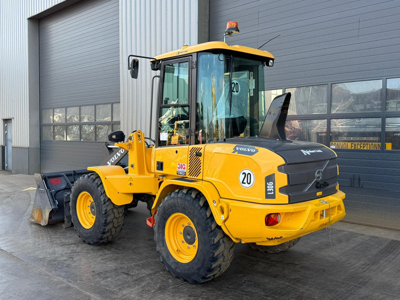 Volvo L30G - Kolesový nakladač: obrázok 3 Volvo L30G - Kolesový nakladač: obrázok 3