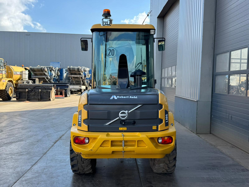 Volvo L30G - Kolesový nakladač: obrázok 4 Volvo L30G - Kolesový nakladač: obrázok 4