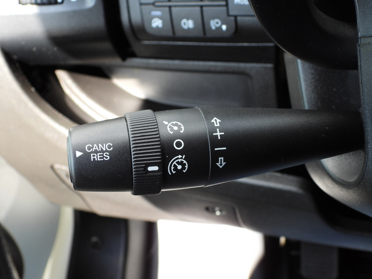 Furgon CITROEN JUMPER BOX DELIVERY VAN 7 SEATS CRUISE CONTROL 120HP: obrázok 29 Furgon CITROEN JUMPER BOX DELIVERY VAN 7 SEATS CRUISE CONTROL 120HP: obrázok 29