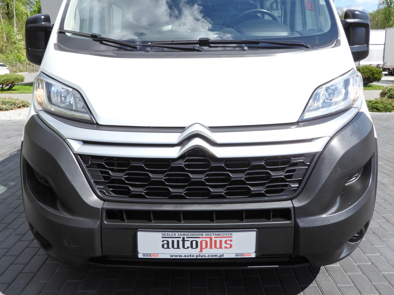 Furgon CITROEN JUMPER BOX DELIVERY VAN 7 SEATS CRUISE CONTROL 120HP: obrázok 15 Furgon CITROEN JUMPER BOX DELIVERY VAN 7 SEATS CRUISE CONTROL 120HP: obrázok 15