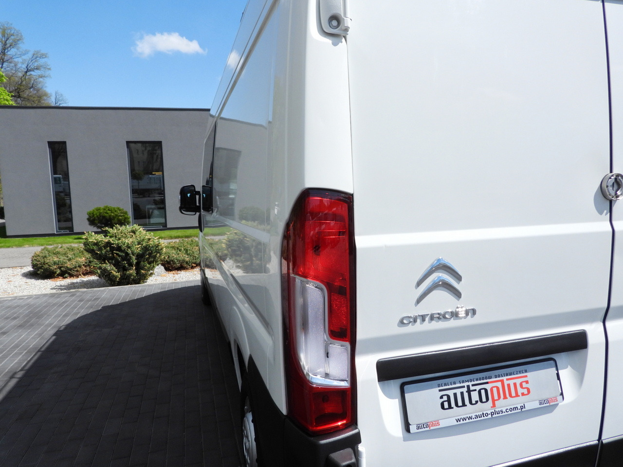 Furgon CITROEN JUMPER BOX DELIVERY VAN 7 SEATS CRUISE CONTROL 120HP: obrázok 19 Furgon CITROEN JUMPER BOX DELIVERY VAN 7 SEATS CRUISE CONTROL 120HP: obrázok 19